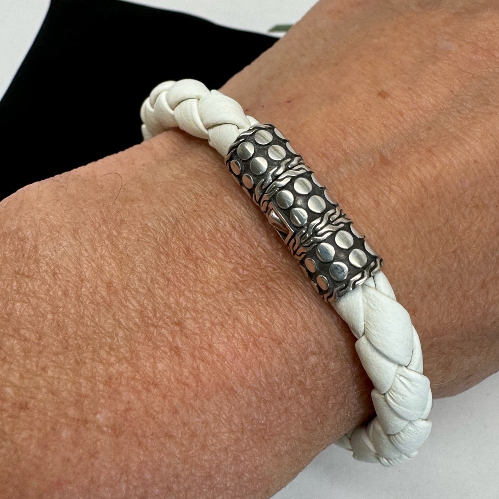 John Hardy Woven White Leather .925 Sterling Silver Dot Clasp Bracelet - Picture 7 of 7